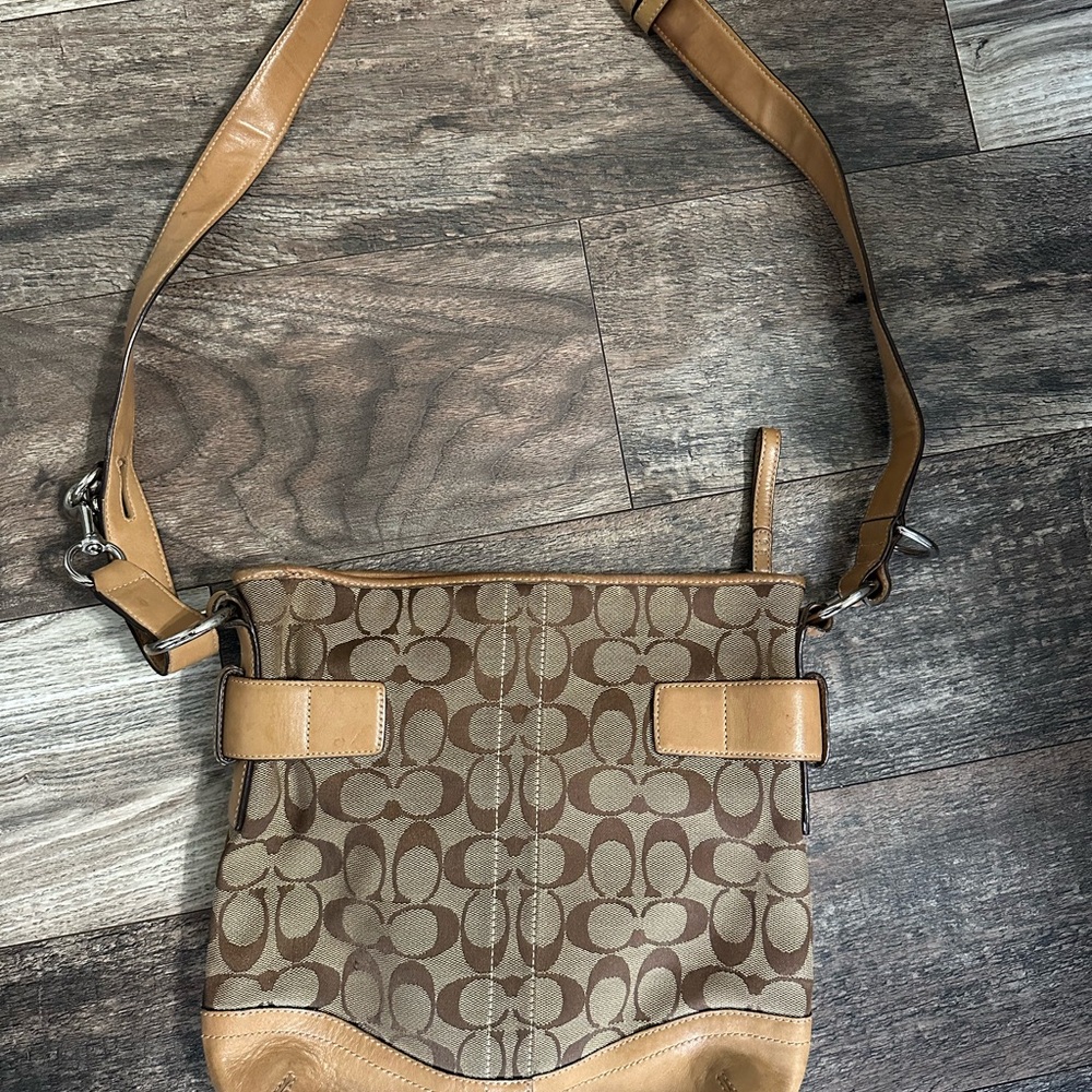 Coach Signature/Soho Shoulder Bag